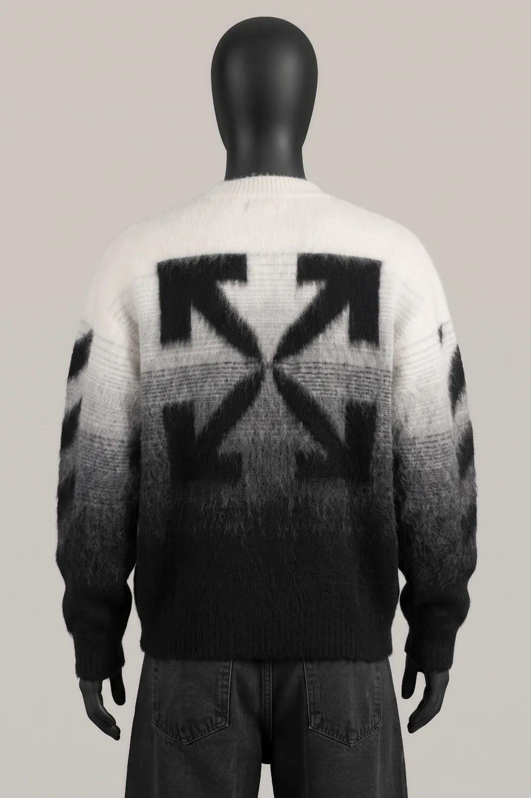 Off-White, Arrows Mohair Gradient Sweater, Ivory/Grey/Black Gradient, Mohair-Blend, Gr. L, Größe L, Sehr gut